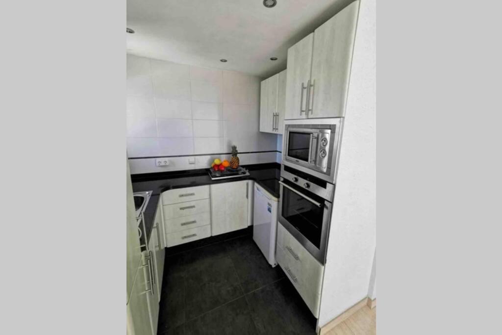Comfy Sea View Apartment With Parking Calpe Exterior foto